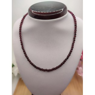 Dainty Garnet Choker Necklace